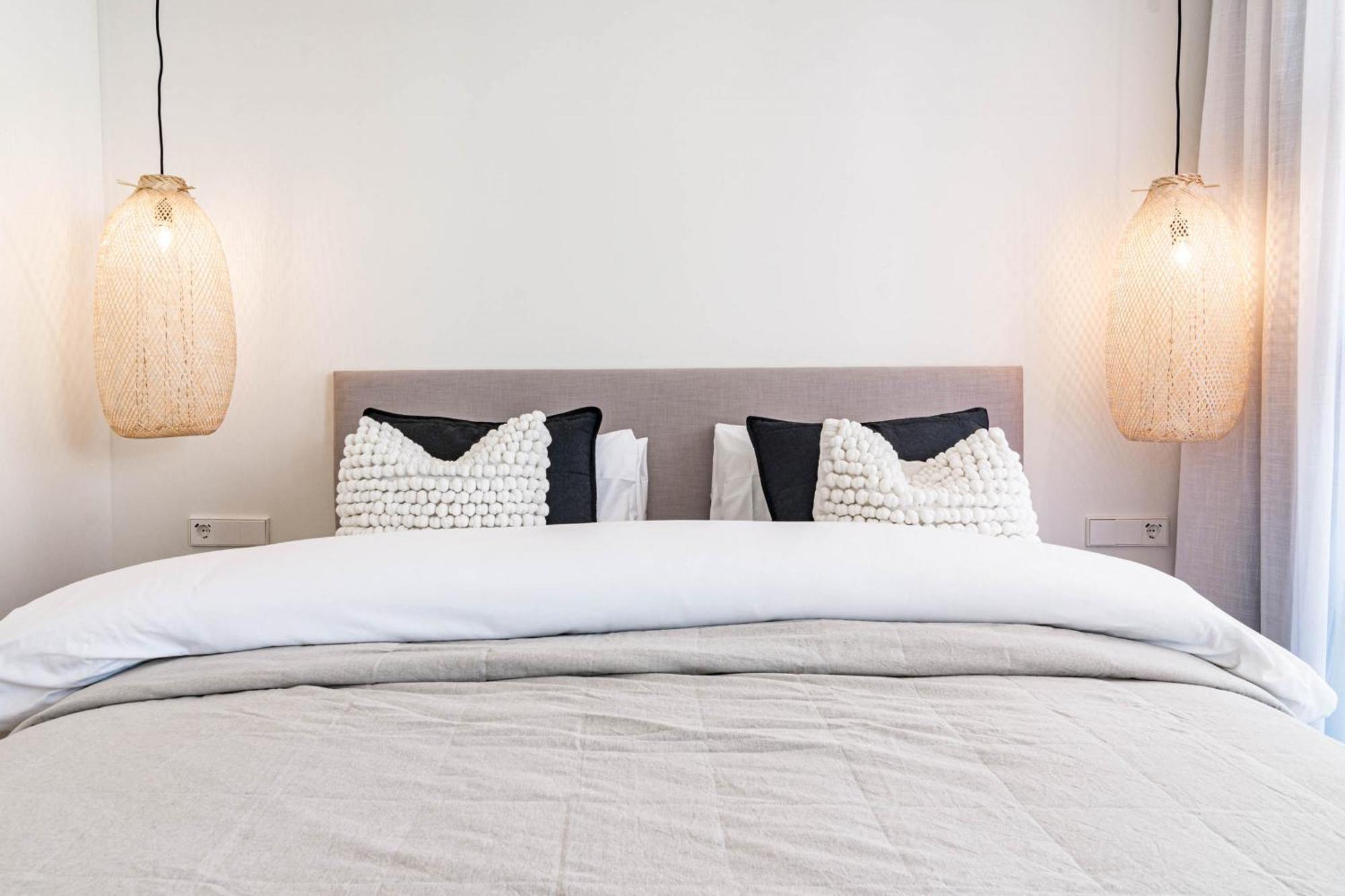 Seaclub Suites 에스테포나 외부 사진