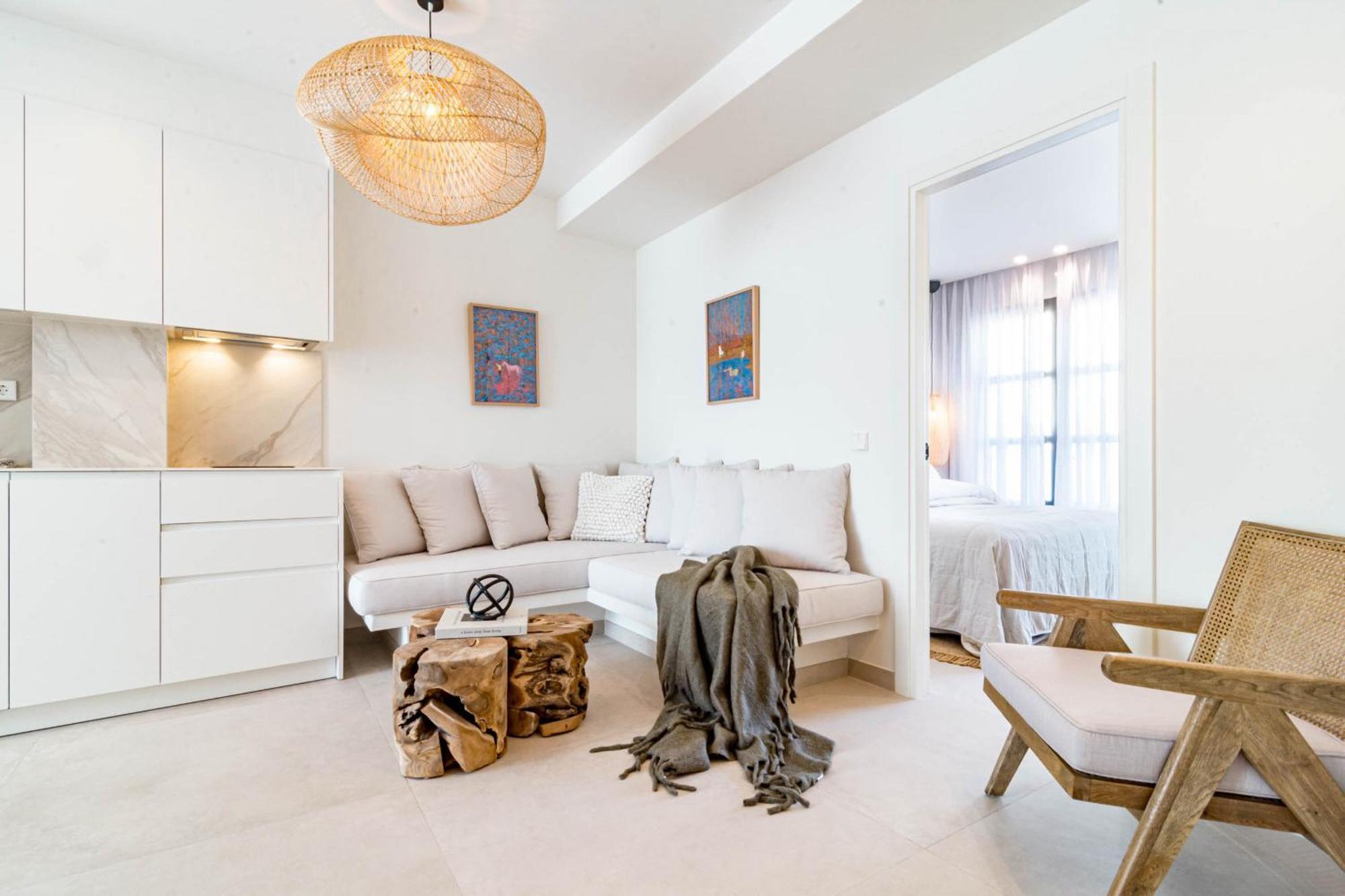 Seaclub Suites 에스테포나 외부 사진