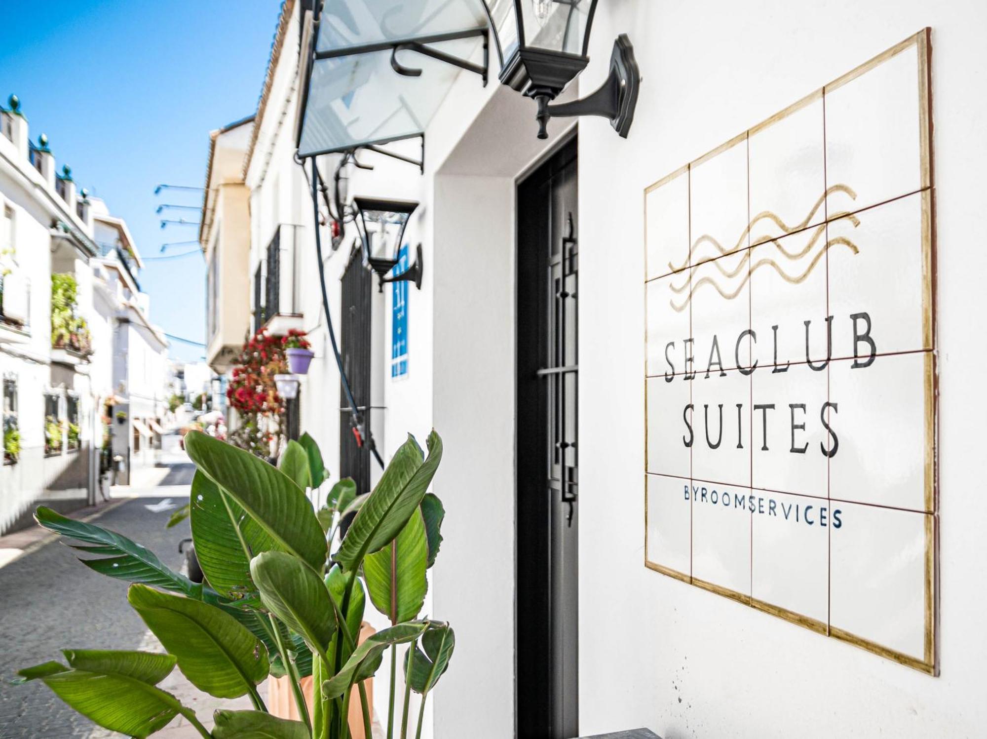 Seaclub Suites 에스테포나 외부 사진