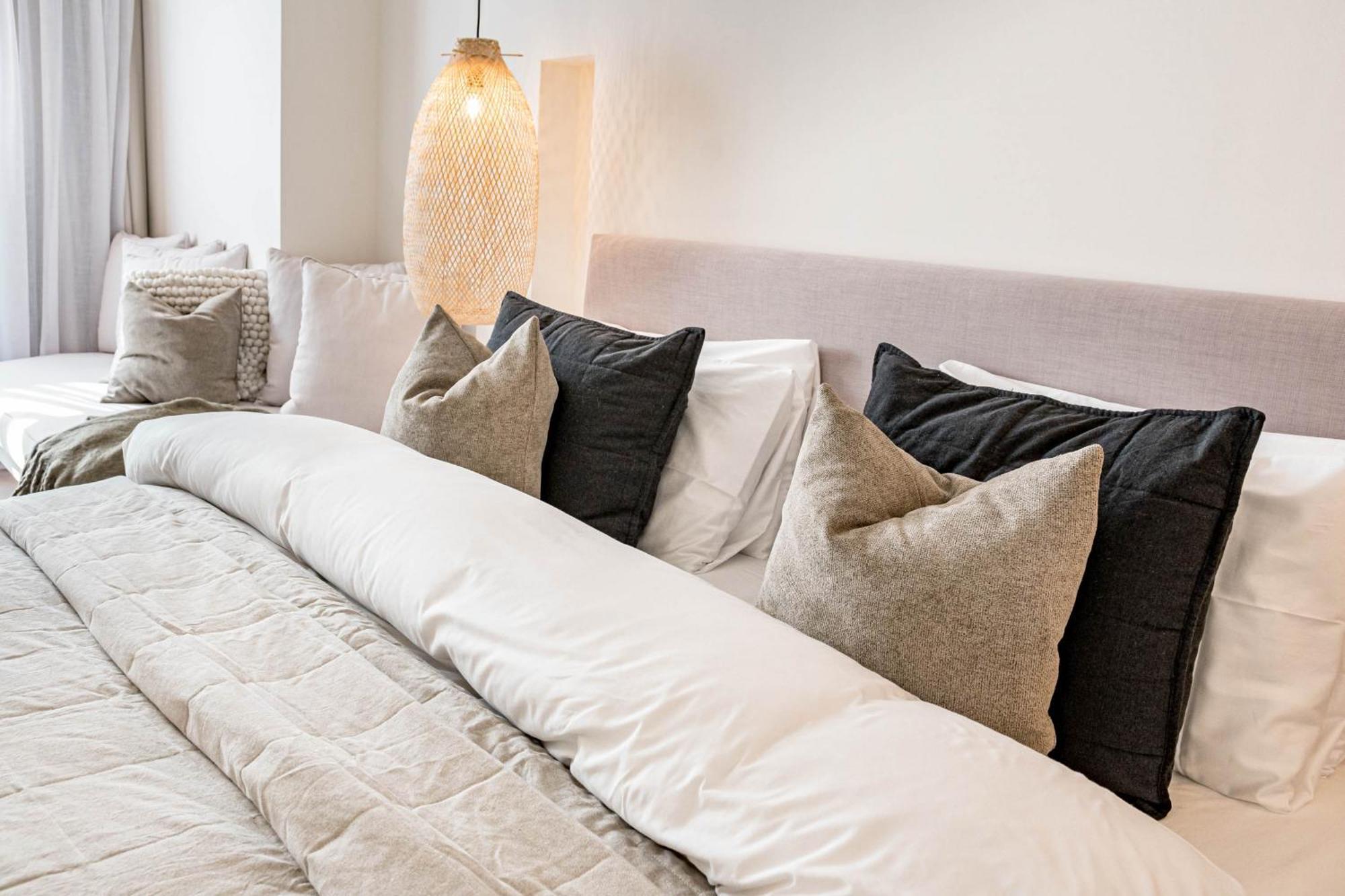 Seaclub Suites 에스테포나 외부 사진